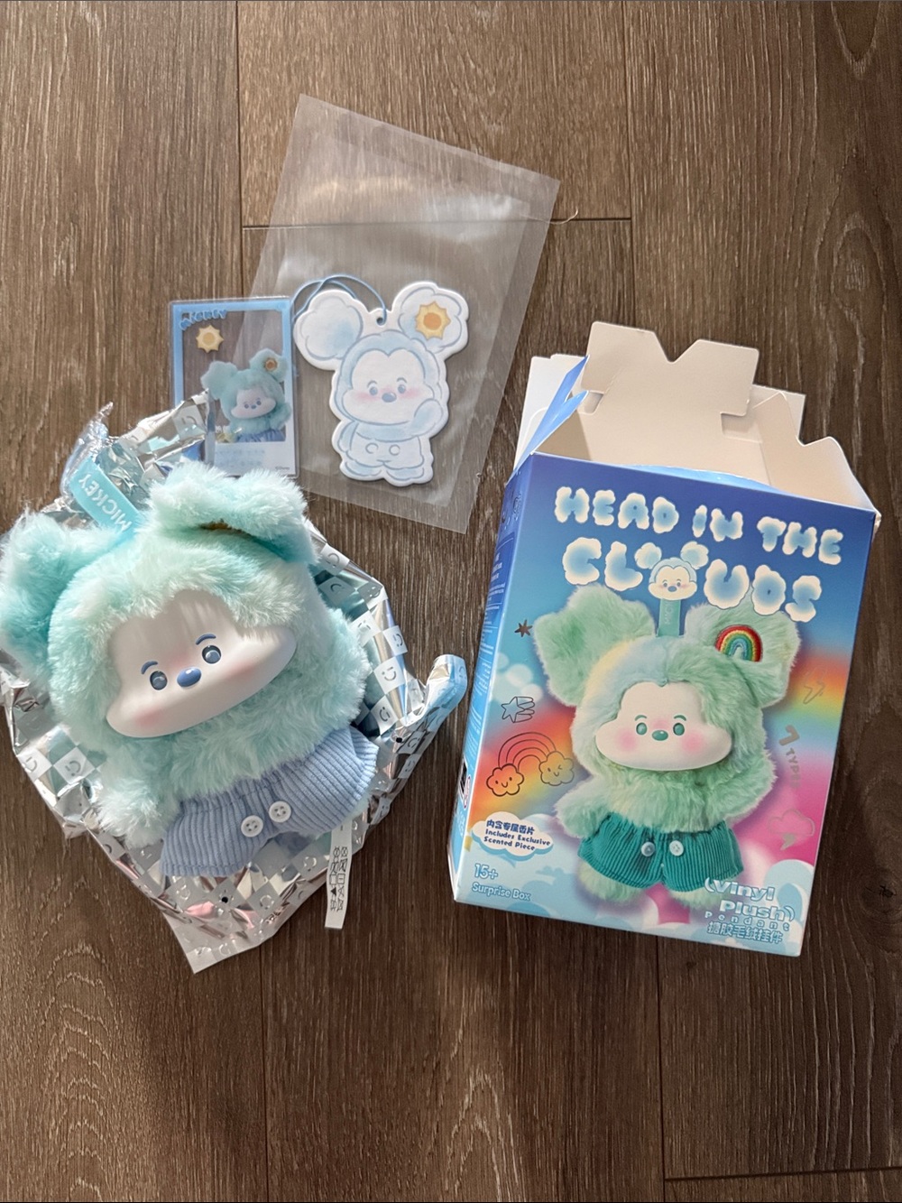 Disney Miniso Head in the Clouds - Sunny Sky Mickey